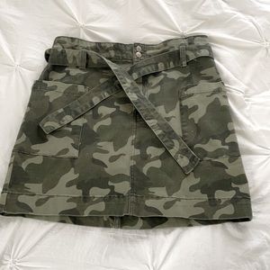 hollister camoflauge green army skirt